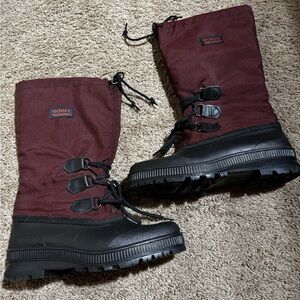Vintage Sorel Kaufman Dark Red and Black Snow Boots